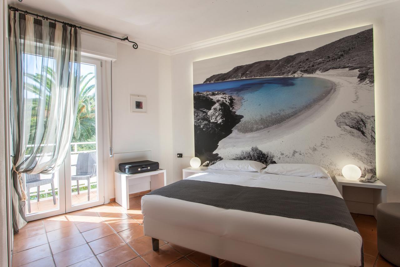 Hotel Barracuda Marina di Campo Eksteriør billede