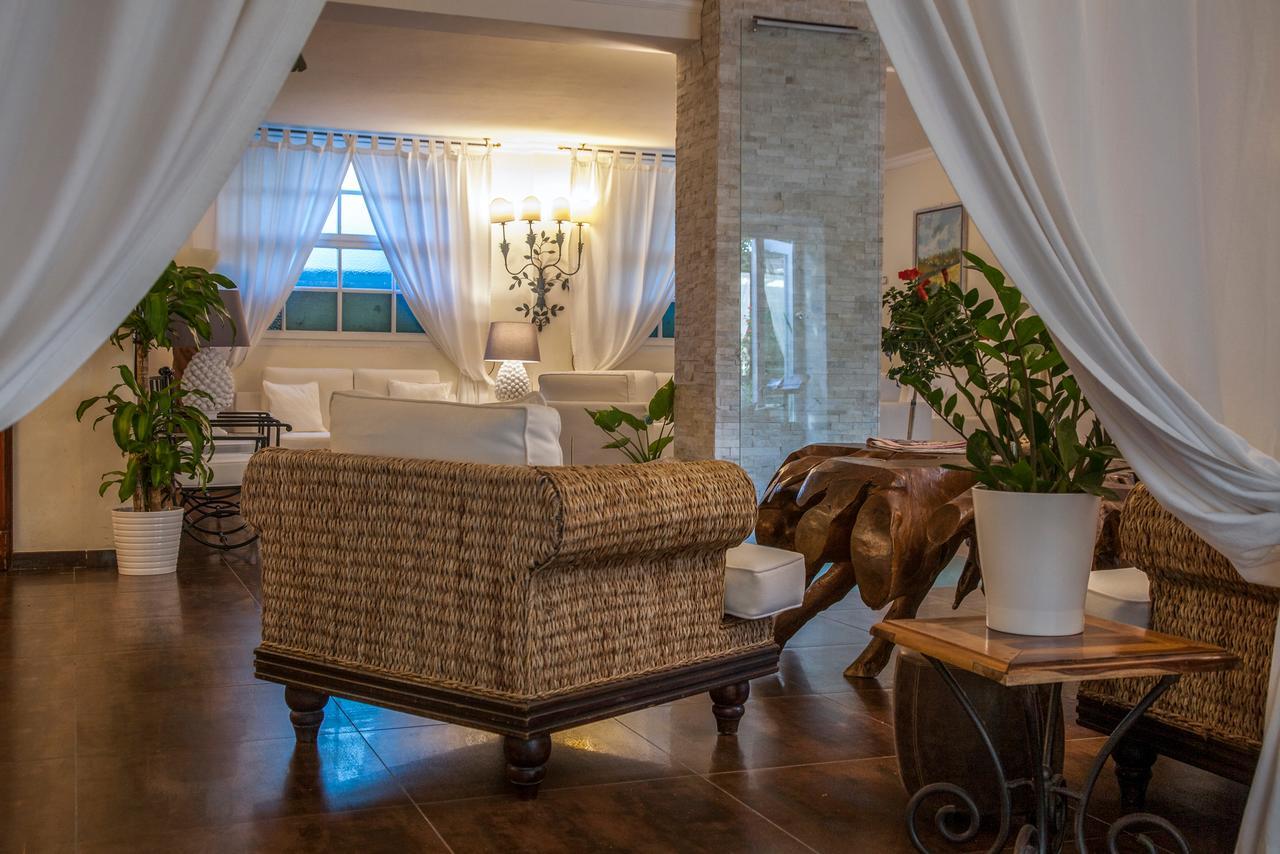 Hotel Barracuda Marina di Campo Eksteriør billede